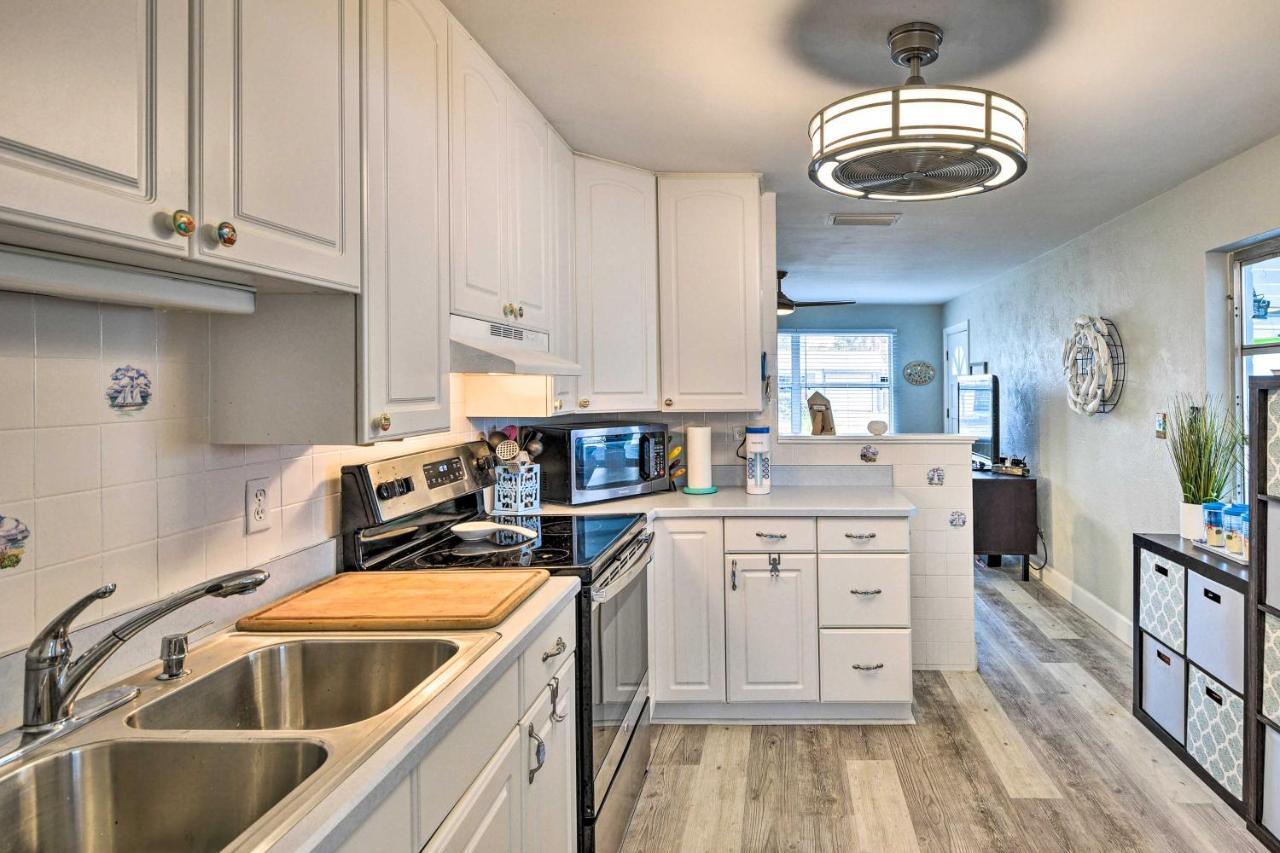 Pet-Friendly Ormond Beach Home With Fire Pit! Exterior photo