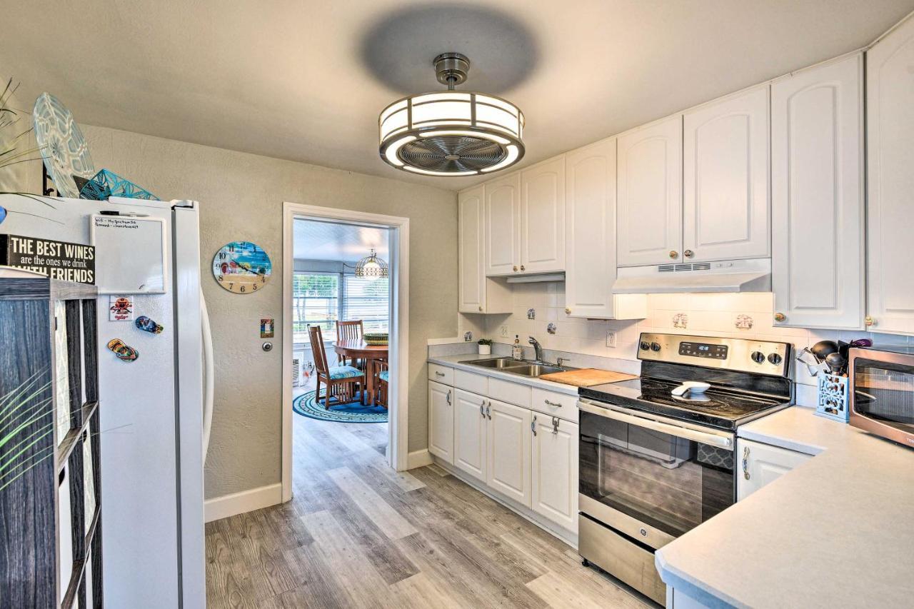 Pet-Friendly Ormond Beach Home With Fire Pit! Exterior photo